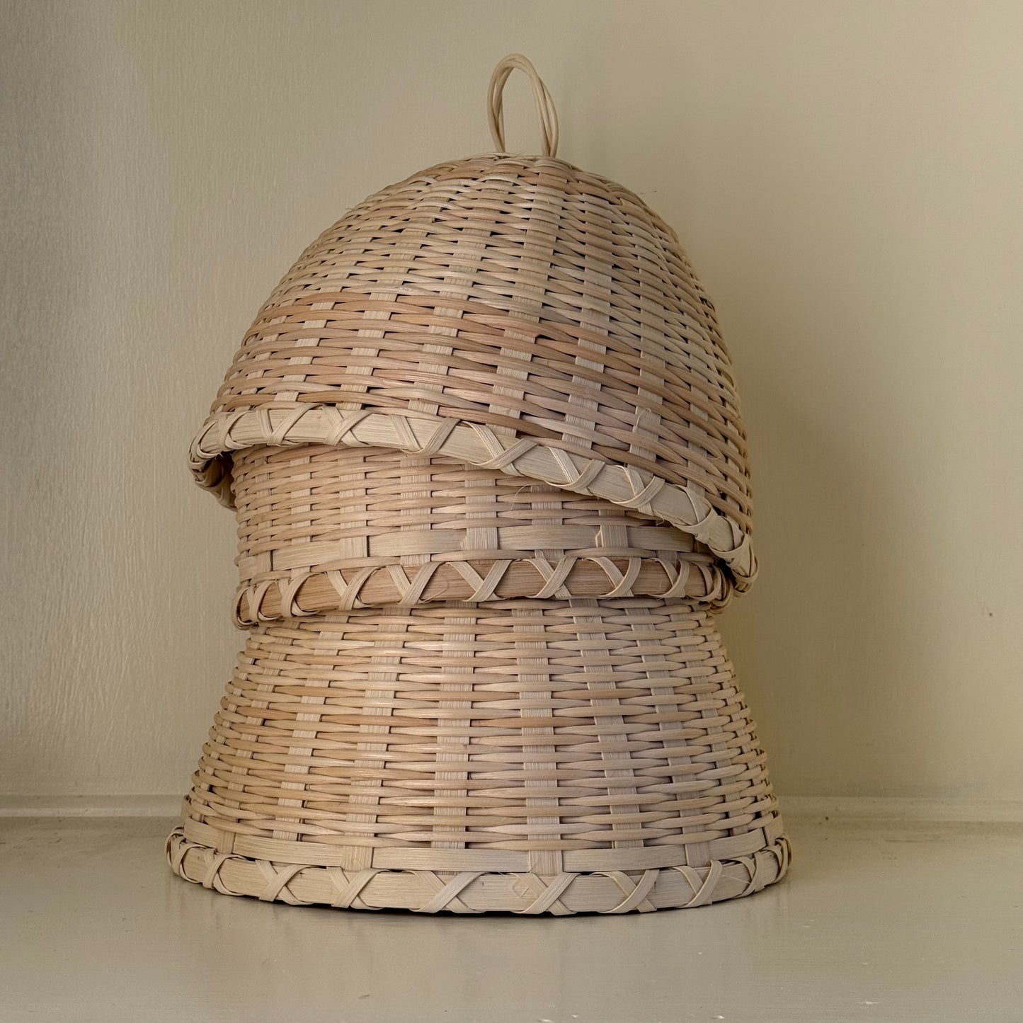 The Cloche