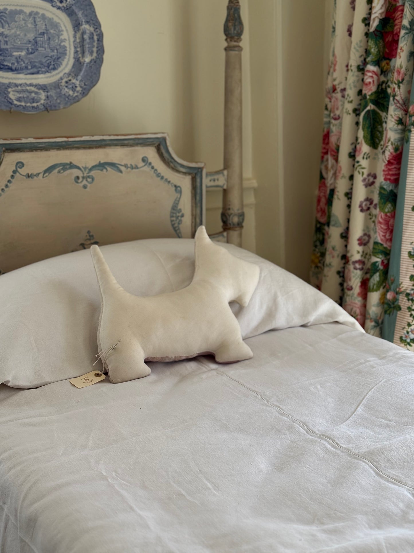 Scottie Quilt Pillow