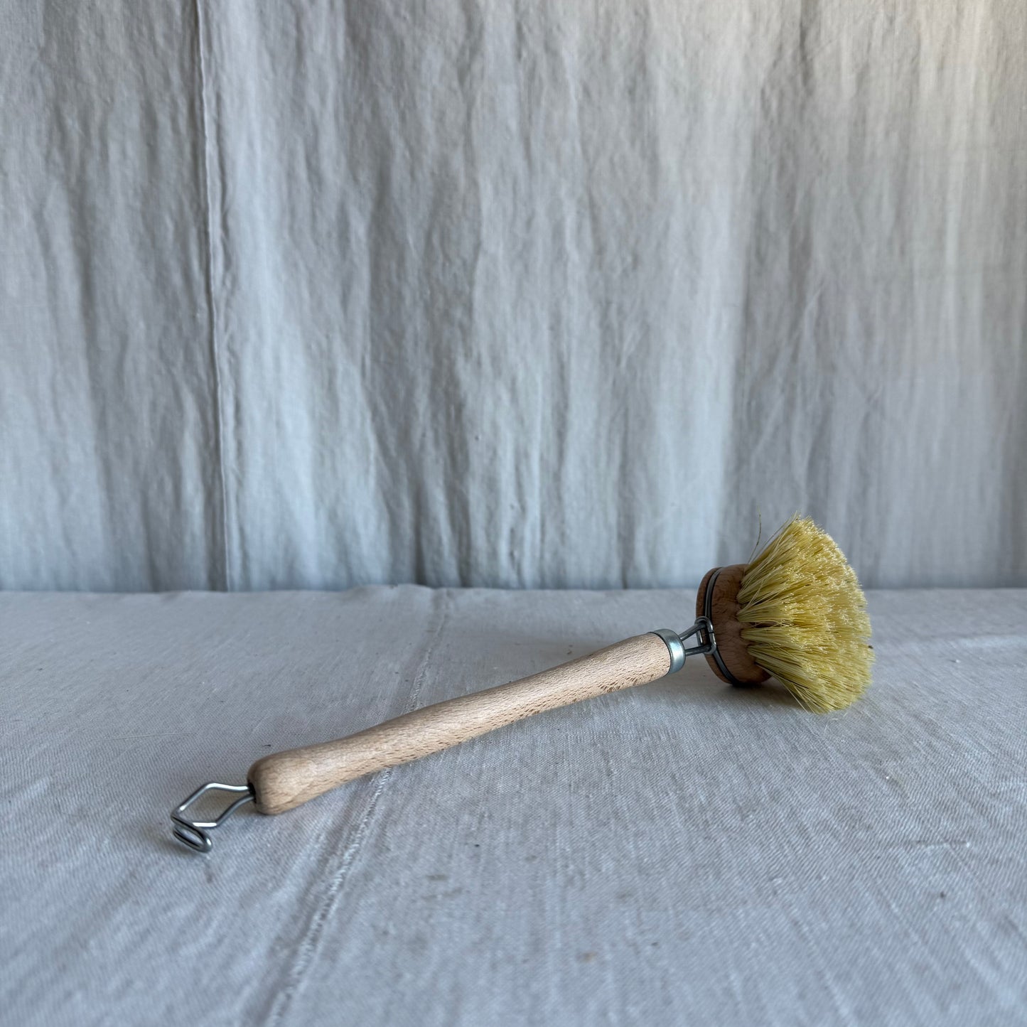 Stiff Dish Brush