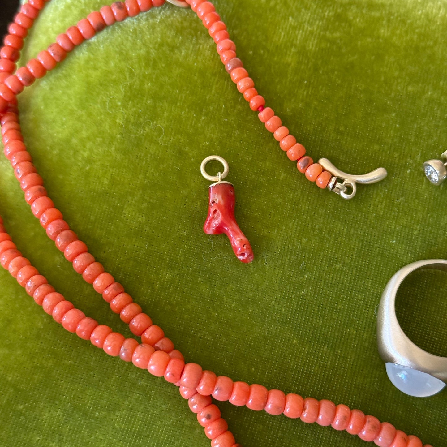 Dunton Ellerkamp Coral Talisman