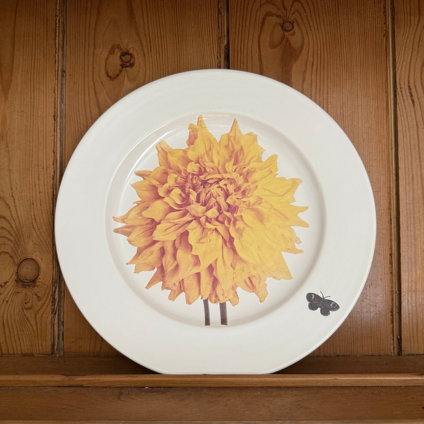 Dahlia Plate by Christopher Spitzmiller