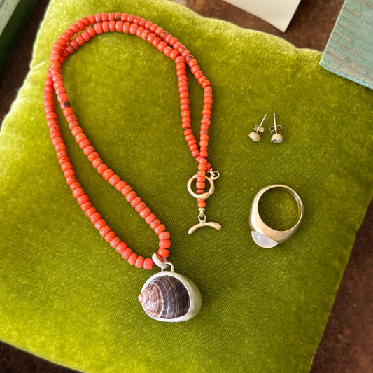 Dunton Ellerkamp Antique Coral & Gold Necklace