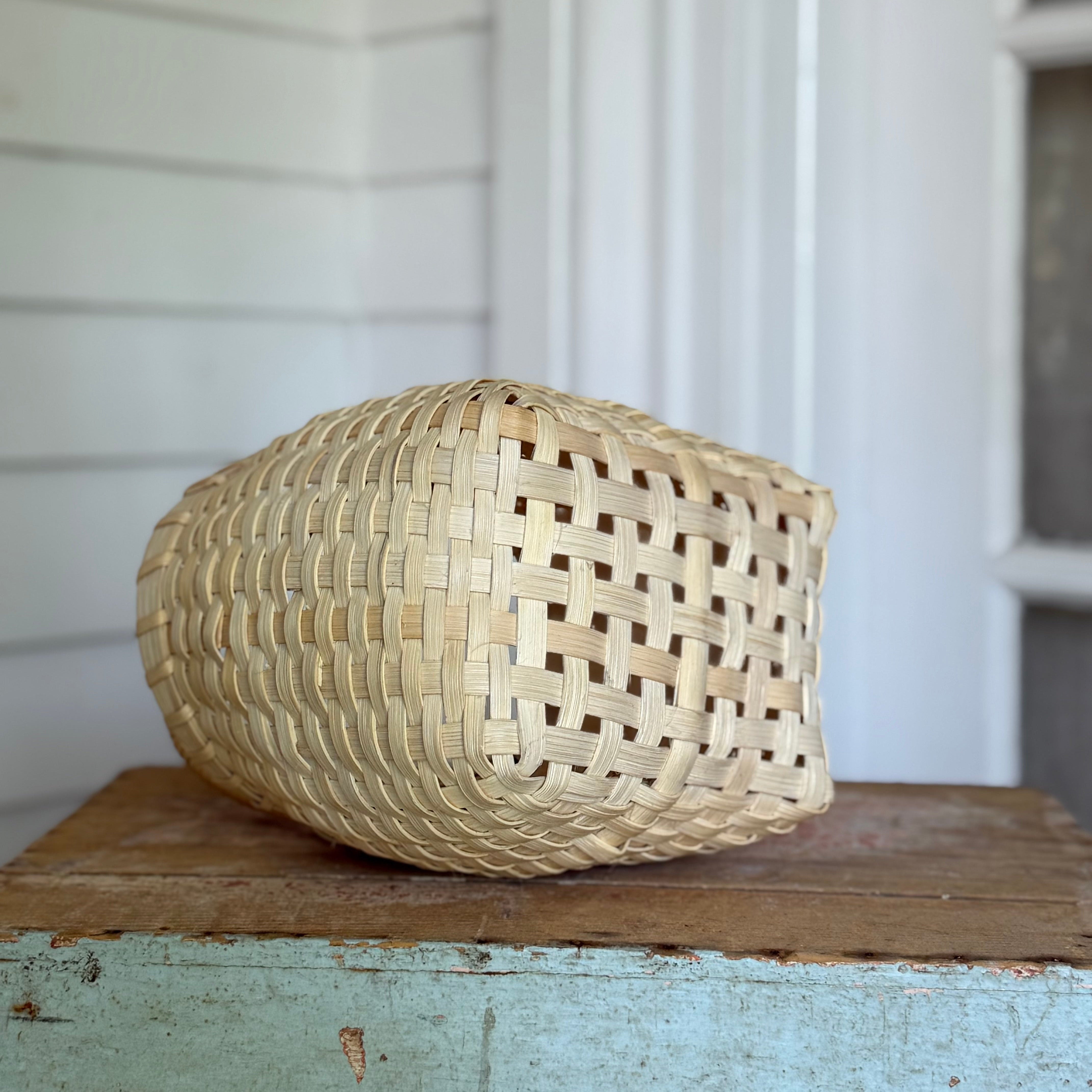 The Hand Basket – Widener Company