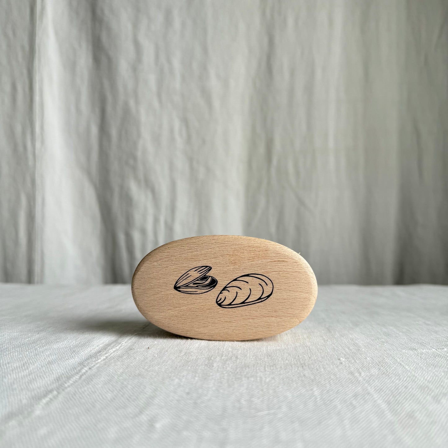 Oyster Cleaning Brush