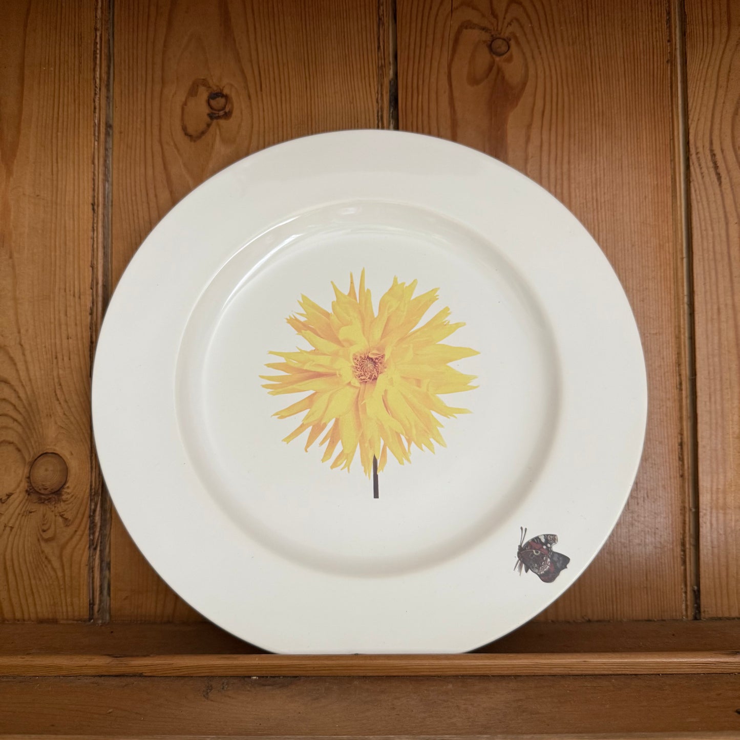Dahlia Plate by Christopher Spitzmiller
